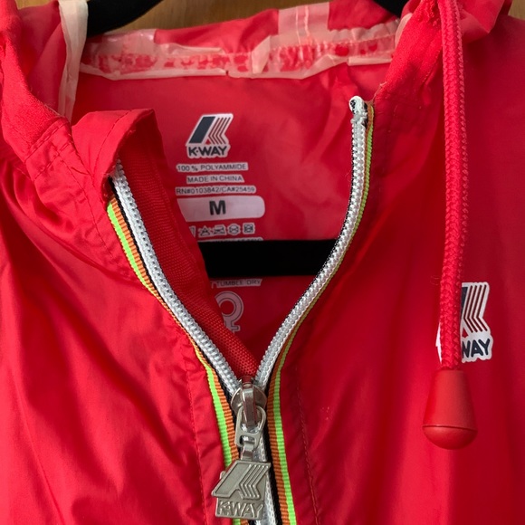 K Way rain coat - Picture 1 of 2